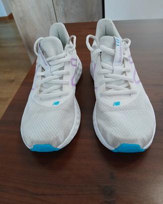 scarpe bianche da ginnastica  new balace
