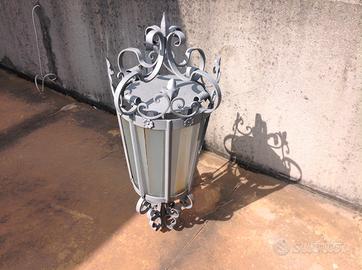 Lampade esterne da giardino