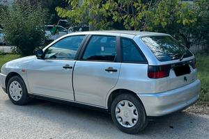 Seat ibiza 1.4 benzina
