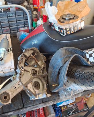 Motore Vespa 50 Special V5A4M Piu' tutti i ricambi