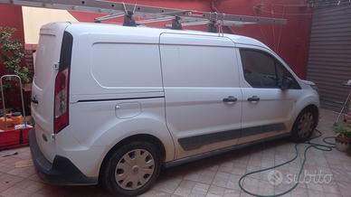 Furgone ford 