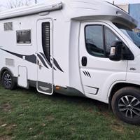 camper mobilvetta semintegrale p84