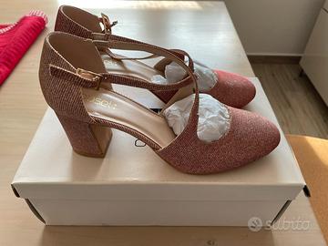 Scarpe con tacco OBSEL