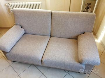 divano in tessuto sfoderabile 2/3  posti