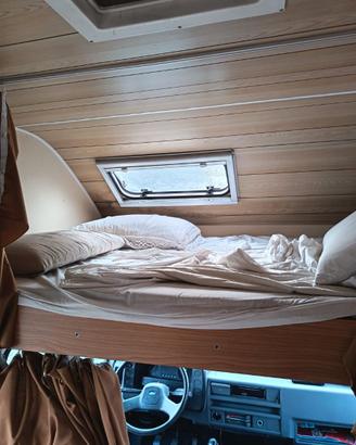Camper Mansardato Rimor sloop 560