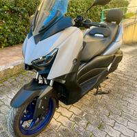 Yamaha Xmax 300