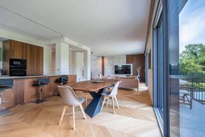 Villa di 267 m² con più di 5 locali e box auto dop