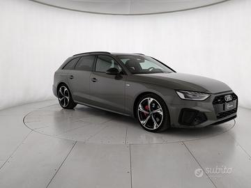 Audi A4 Avant 40 2.0 tdi mhev S line edition quatt