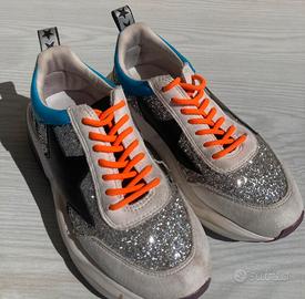 Sneakers shop-art colorate e glitter comodissime
