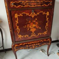 Mobile bar in stile "Maggiolino"