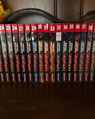 berserk serie nera 1-41 + cofanetti da collezione