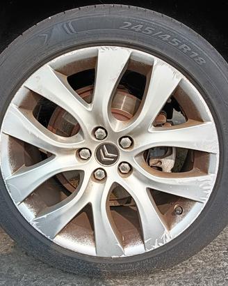 GOMME COMPLETE DI CERCHI IN LEGA 245/45 R18 CITROE