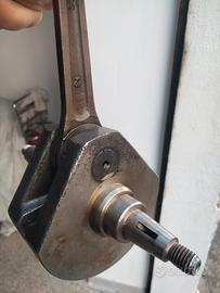 albero motore vespa SS 180 NUOVO