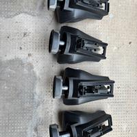 Set di 4 attacchi Thule Rapid System 757