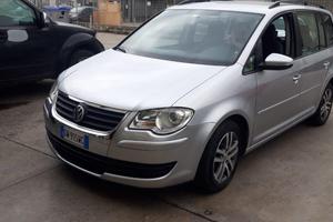 TOURAN 1.9 TDI 105 CV 7 POSTI