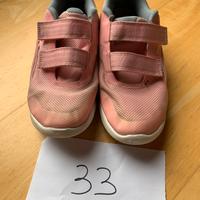 Scarpe bambina Nike nr 33