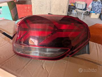 Fanale Posteriore Dacia Sandero Stepway 2021 sx