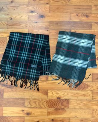 Lotto 2 Sciarpe Burberry