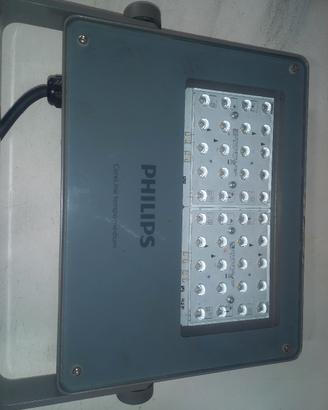 faro a led philips 