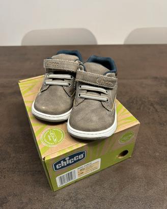Scarpe bimbo CHICCO