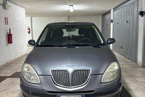 Lancia ypsilon 1.3 mtj