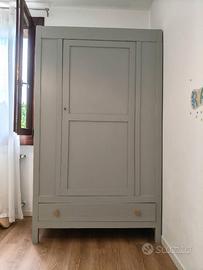 Armadio vintage restaurato