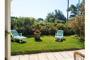 Last Minute Villa Nacy dal 9 al 16 Agosto 2000