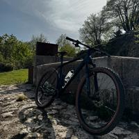 Mountain bike Cube reaction pro in carbonio XL