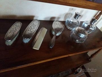 SET DA TOILETTE IN ARGENTO