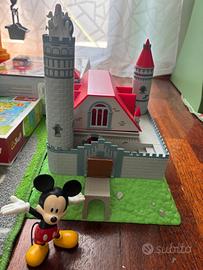 Castello di Topolino + giocattoli vari