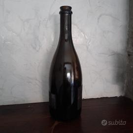 stock di 70 bottiglie vuote