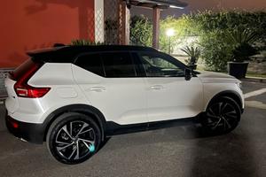 Volvo XC40 R-Design D4 ADW - Full Optional - Tetto