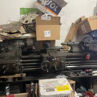 Tornio e mole su cavalletto