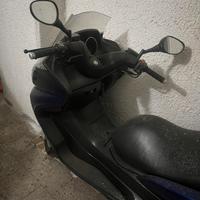 Yamaha Majesty 400 - 2005