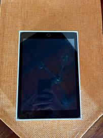 Ipad 9 generazione + tastiera e custodia logitech