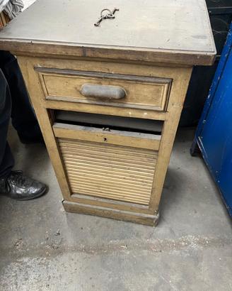 Mobiletto con soffietto