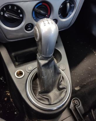Leva cambio FORD FUSION 1388cc benzina del 2010