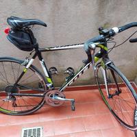 Bici da corsa Scott Speedster 30