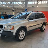 Volvo XC 90 XC90 2.4 D5 185 CV aut. AWD 7 POSTI