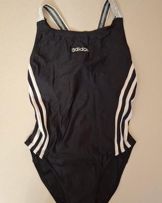 costume Adidas