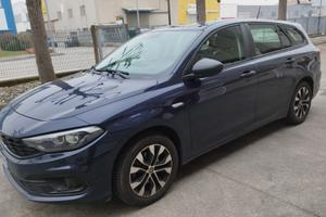 FIAT TIPO S.W. 1.6 MJD ( AUTOCARRO )