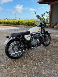 Honda four 400 cafè racer