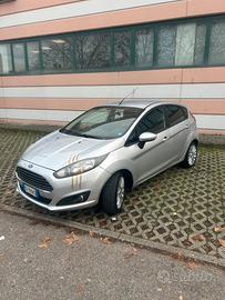 Ford fiesta 2014 GPL/BENZINA
