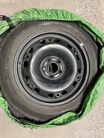 Cerchi acciaio per gomme invernali