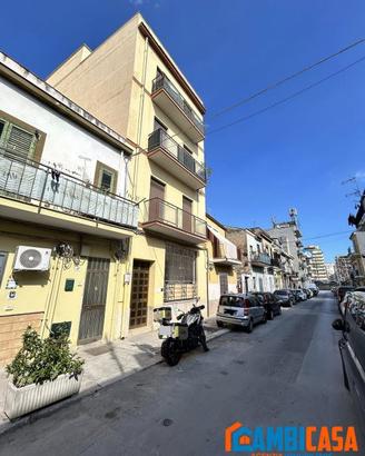 Cruillas/Via Conceria - Quadrivani con terrazzino