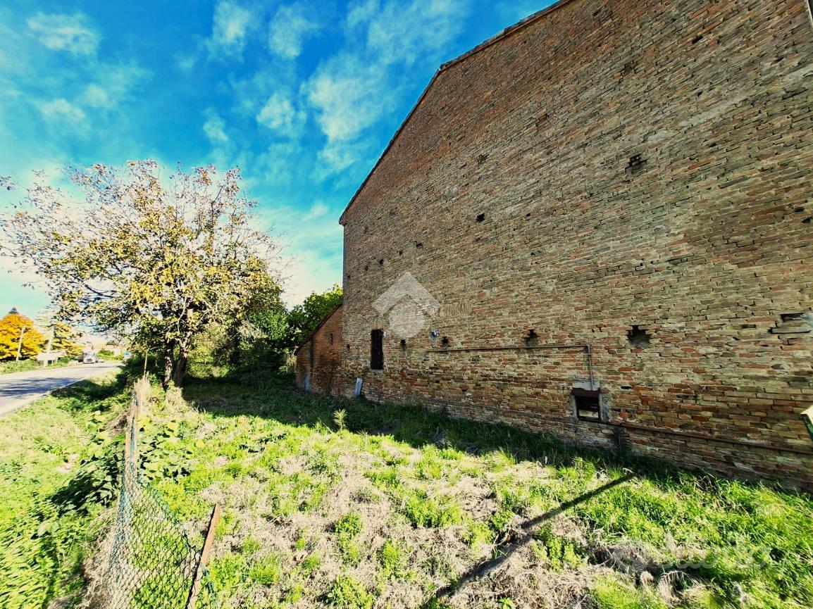 RUSTICO A COLORNO - Vista 4