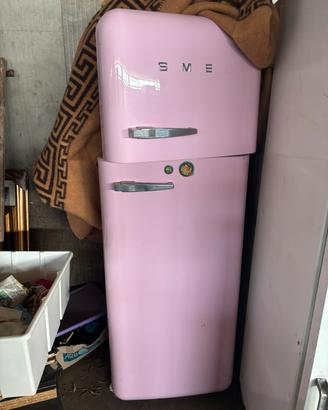 Frigorifero Smeg rosa