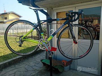 bici da strada BMC
