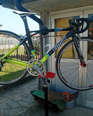 bici da strada BMC