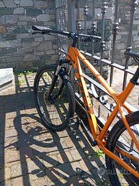 Montan bike Trek mai usata 